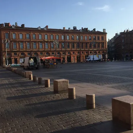 Апартаменты Plein Centre-jusqu'a 4 Personnes-parking Et Petit Dejeuner Inclus